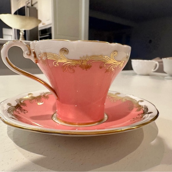 AYNSLEY Authentic Bone Vintage Tea Cup and Saucer Set Antique Pink Gold & White - Picture 6 of 10
